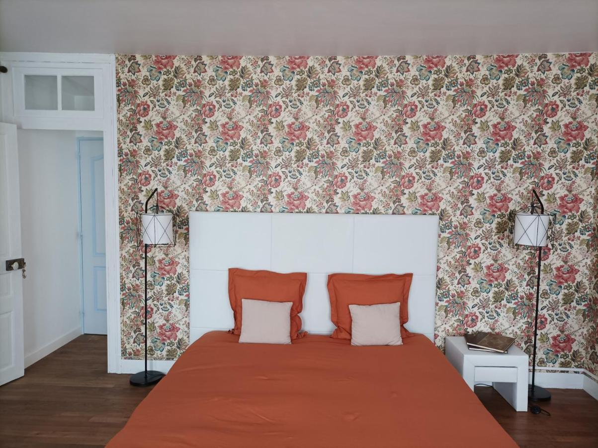 Le Relais Des Roses- Chambres D'Hotes Vatan Экстерьер фото
