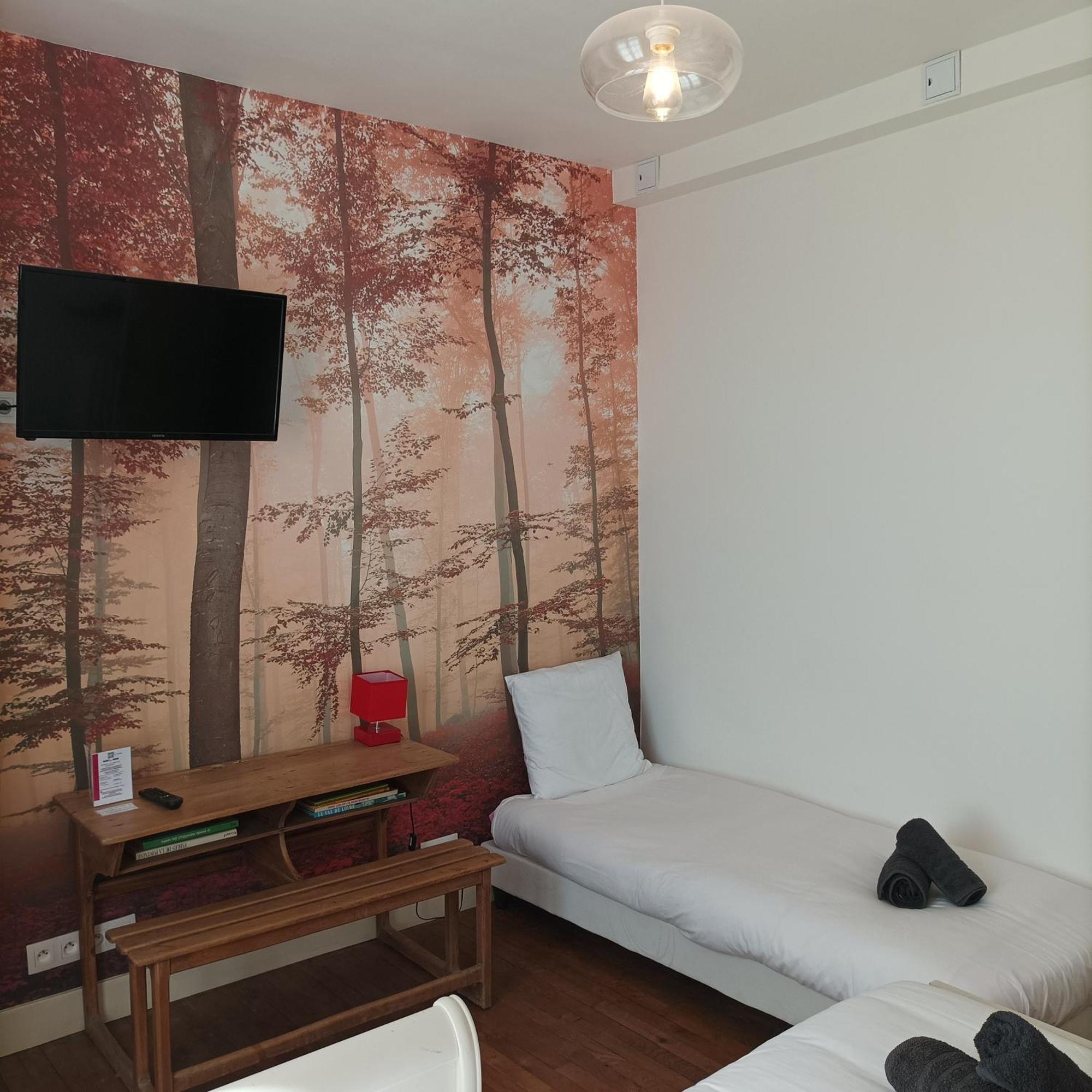 Le Relais Des Roses- Chambres D'Hotes Vatan Экстерьер фото